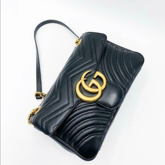 Sold on another site Gucci Marmont Matelasse medium black bag/crossbody - Picture 2 of 15